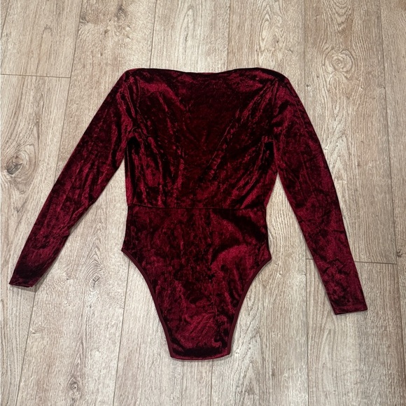 Fredericks of Hollywood crushed velvet low cut bodysuit M womens lingerie - Picture 2 of 6